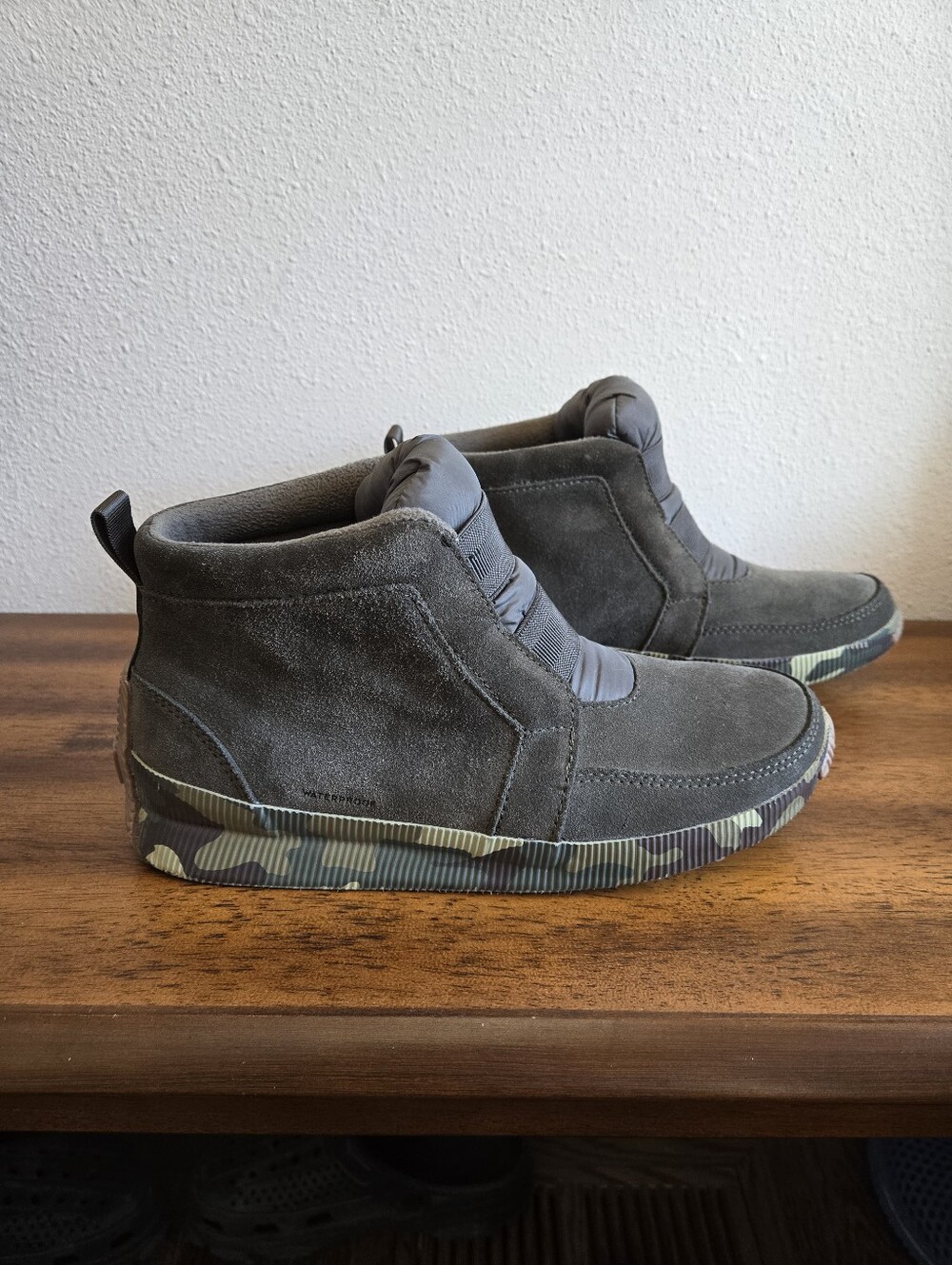 Sorel Out N About Plus Boots Women's Size 9.5 Waterproof Alpine Tundra Camo Sage